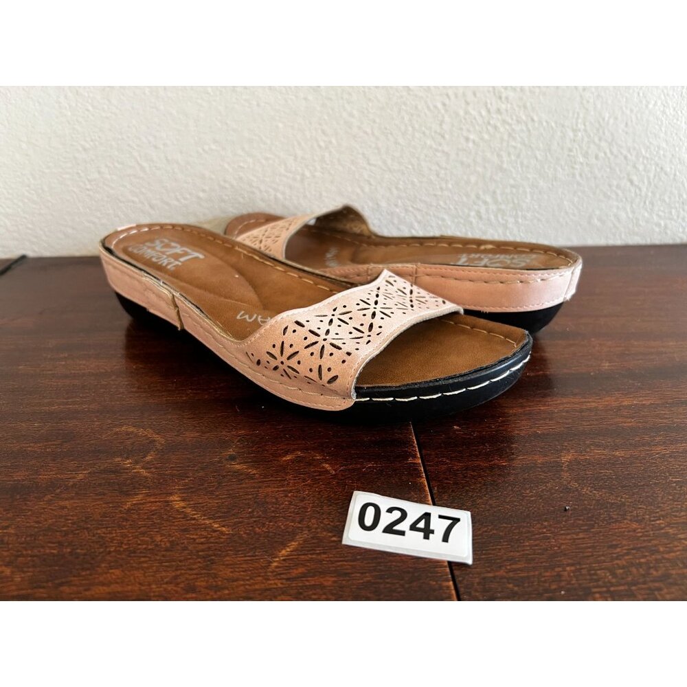 Soft Comfort Slide Sandals Womens 7.5 Pink Leather Memory Foam